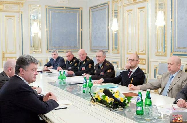 Порошенко провел встречу с силовиками president.gov.ua